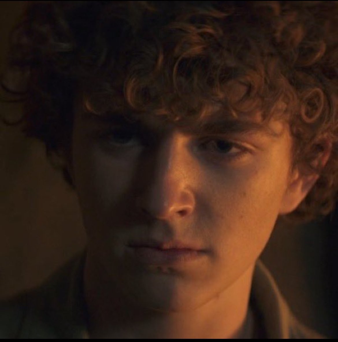 saturnpercabeth's tweet photo. the kid who said he’d burn down olympus for annabeth chase the kid who’s the supposed hero of the great prophecy who is destined to either preserve or destroy olympus like yeah the gods SHOULD be scared of him
#PercyJackson https://t.co/CyVfygnw7J