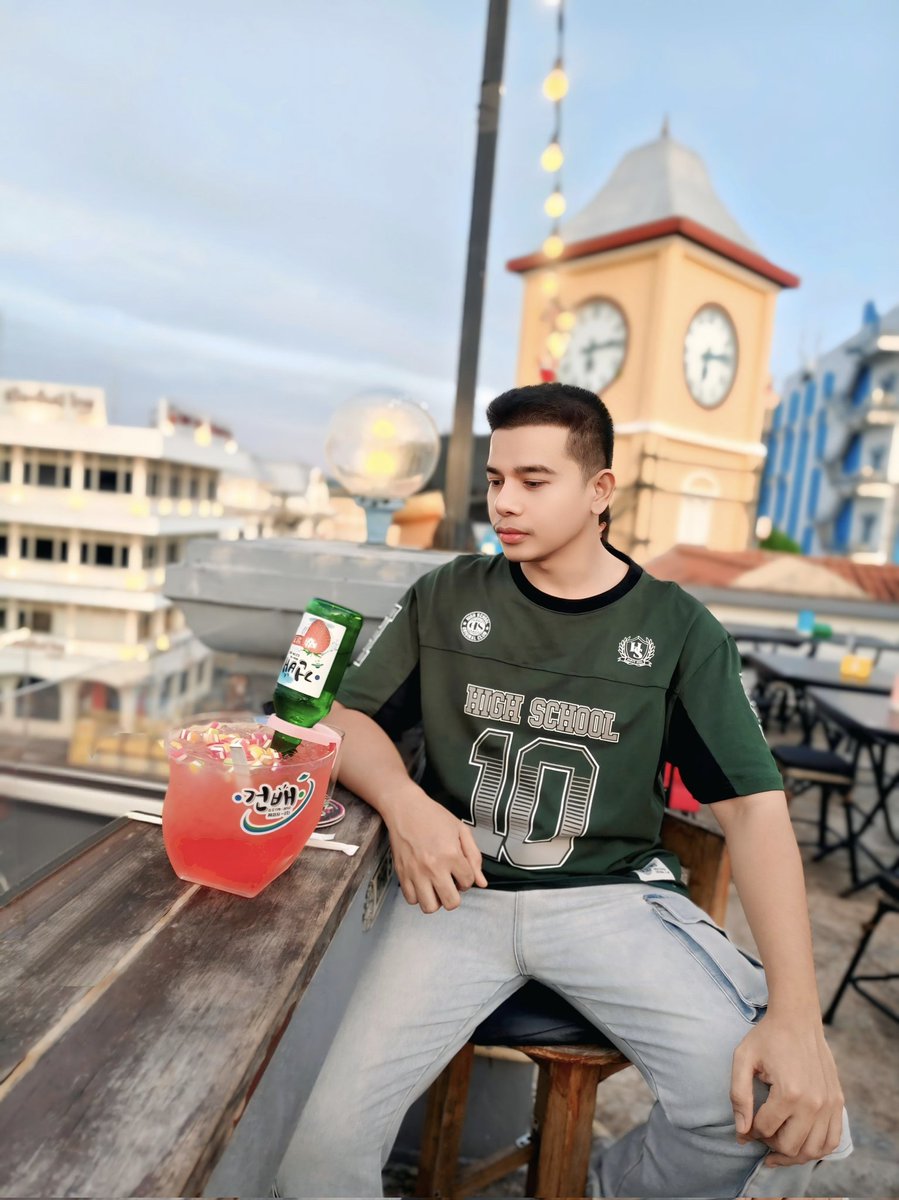 CAN_freedom.life tweet media