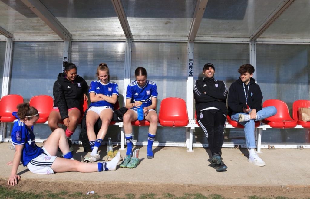 Connor Bennett tweet media