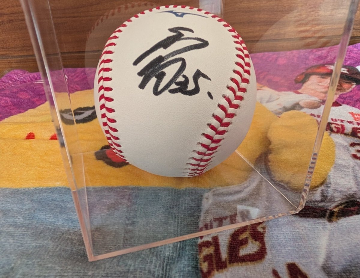 いつぞやの日 オンラインガチャの特賞で突然届いたしまーちのサイン