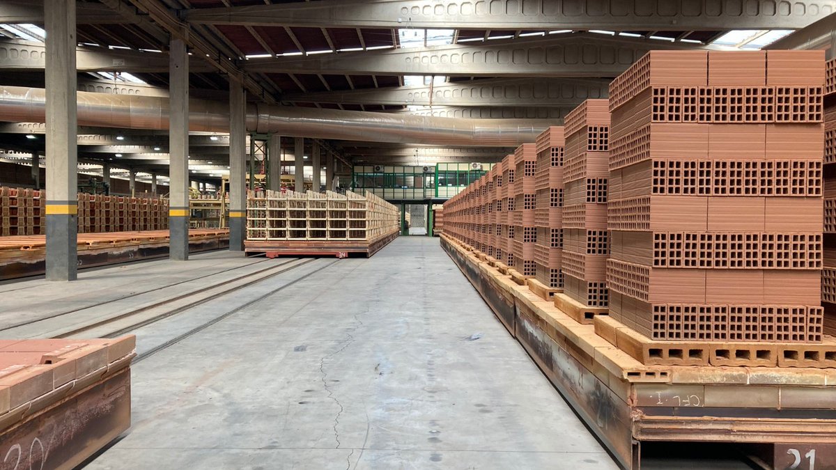🔍 Elegir proveedor es también una decisión técnica.

En Cerámica Campo aportamos experiencia industrial, control de procesos y fiabilidad para proyectos de construcción exigentes.

🔗 ceramicacampo.es

#CerámicaCampo #Industria #Construcción