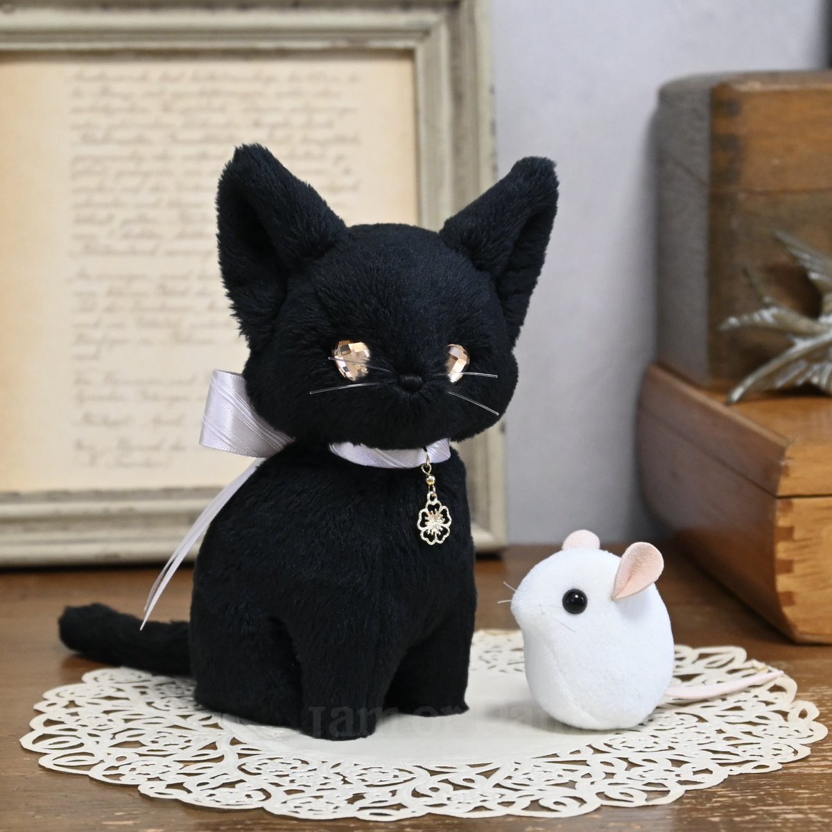 🚩webshop［受注］ ちょこんと黒猫〔桜〕を追加しました🌸 ネズミ