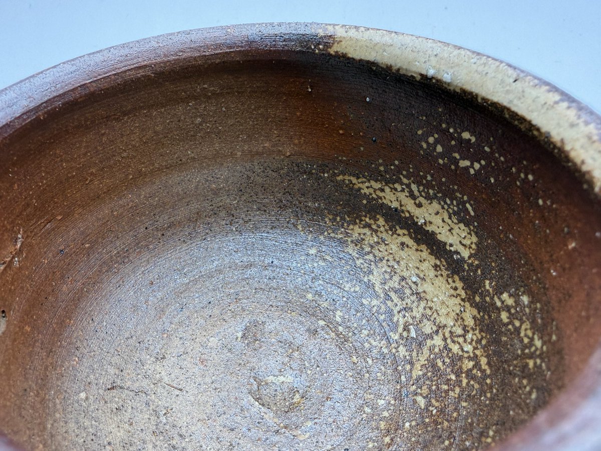 shingo997's tweet image. 【焼締餌皿】信楽焼餌皿/信楽焼水皿(中サイズ深め) ペット皿 creema.jp/item/20296239/…

#焼締餌皿 #備前焼餌皿 #信楽焼餌皿 #ペット皿 #焼締め #備前焼 #信楽焼 #無釉 #犬皿 #猫皿 #犬のいる暮らし #犬のいる生活  #犬好きと繋がりたい