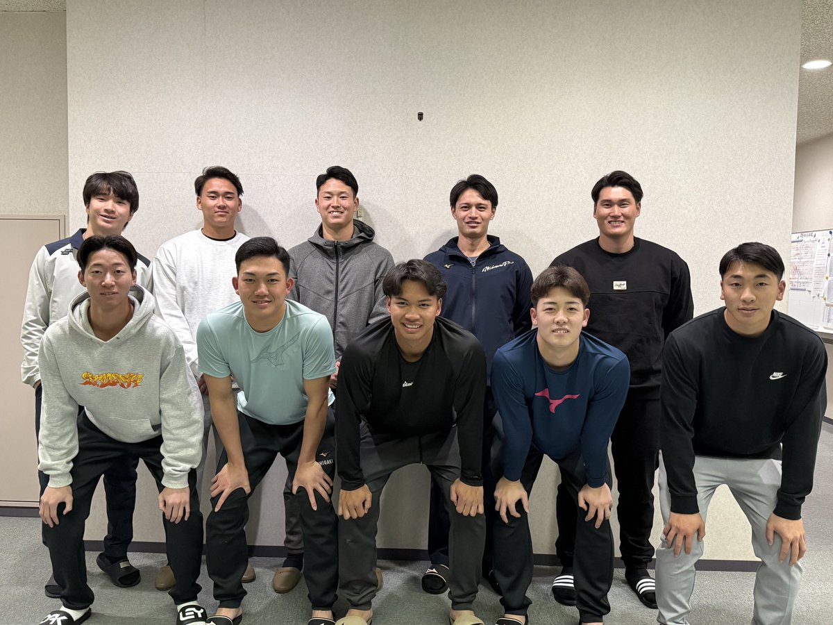 あきにゃん🦢🎵歌とハープが好き🦢🎵第九のソロを歌いたい