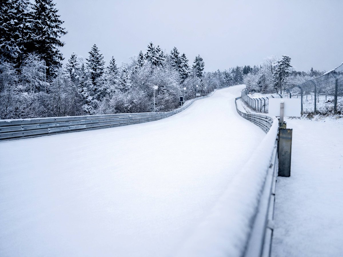 nuerburgring's tweet image. Winter is here - what would be your laptime? 😎❄️

#HeartRace