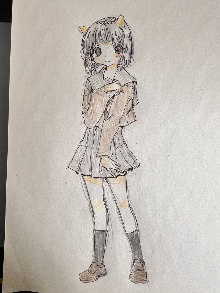 さいとうなおき先生のお絵描きドリル
実践中
反省点としては
スカートを抑えるポーズだったのに
なんか変に立体的にしようとして
意味わからんポーズに改変しちゃったとこ
アナログだと途中で気づいても
直せないのが辛い 