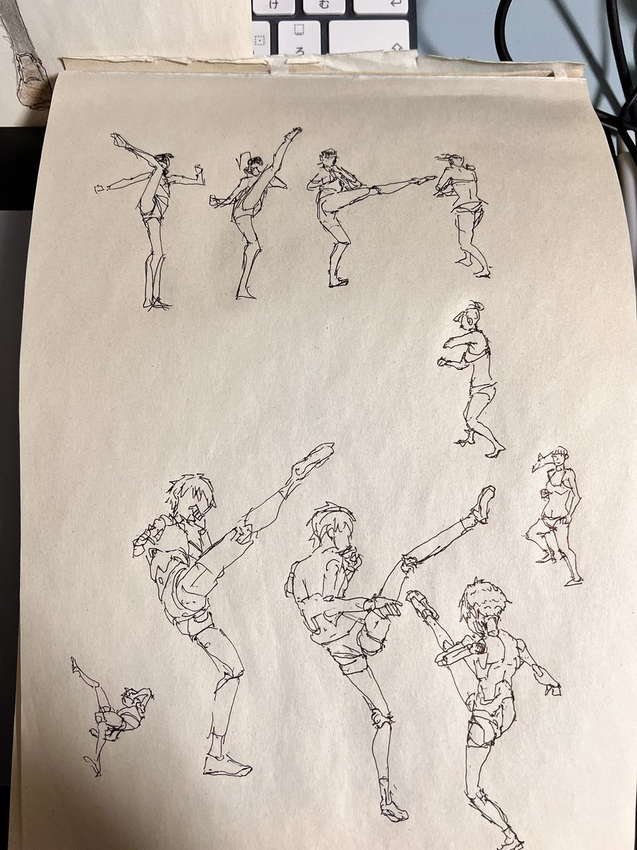 さいとうなおき先生のお絵描きドリル
実践中
反省点としては
スカートを抑えるポーズだったのに
なんか変に立体的にしようとして
意味わからんポーズに改変しちゃったとこ
アナログだと途中で気づいても
直せないのが辛い 