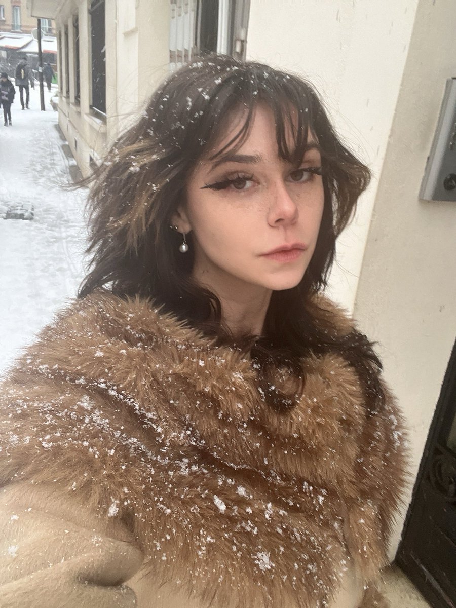 𝐊𝐢𝐳𝐚𝐦𝐢 🐈‍⬛ tweet media