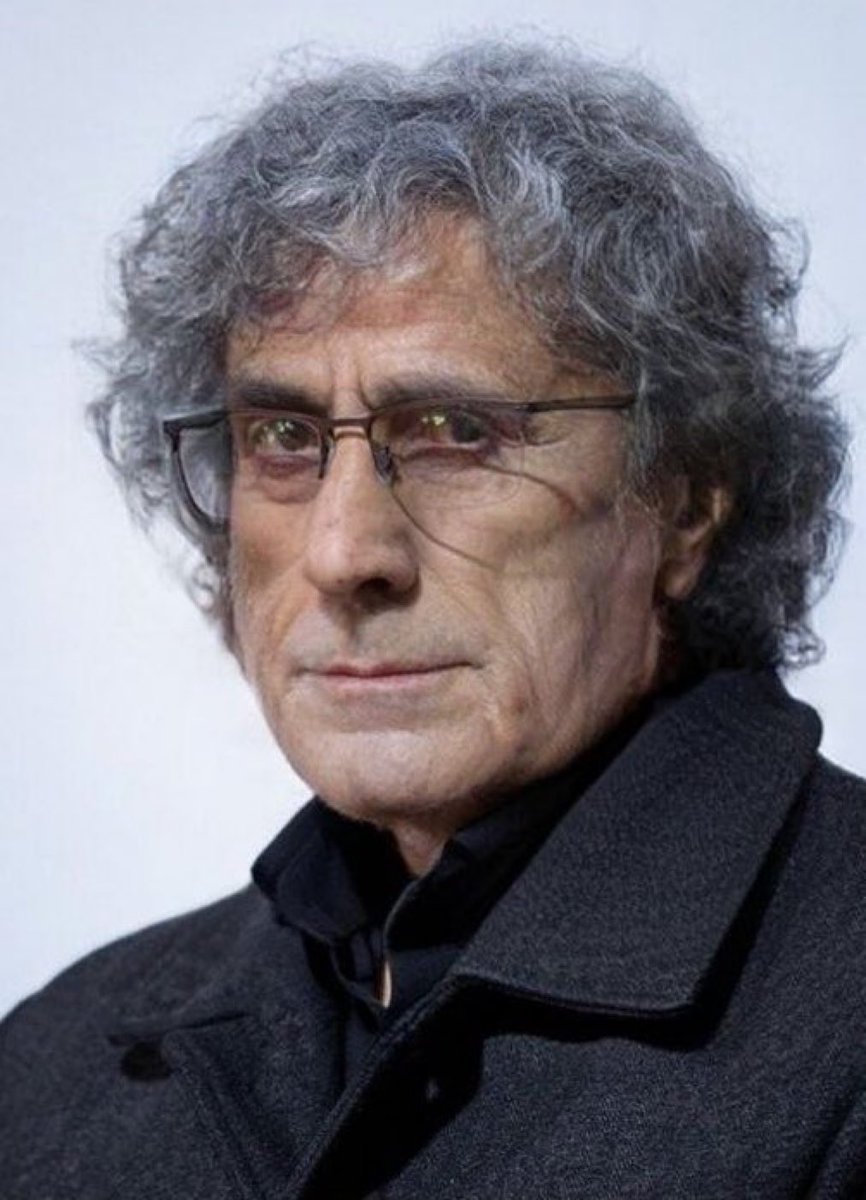 HA's tweet image. مسوي جيفارا يبي يحارب من الاحراش و الجبال ... يا عيدروس الله يسلط عليك الحين عصر الطائرات المسيرة ما ينفع شغل " الهيلق " حقك 
#الخاين_عيدروس