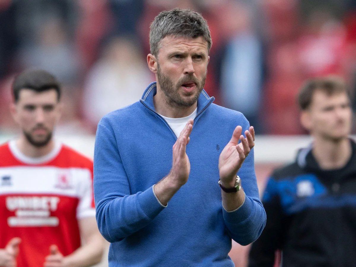 Manutd_addicts's tweet image. 🚨🚨🚨

BREAKING:

Vivell is leaning toward appointing Michael Carrick as interim. He actually has a clear style of football and, with better players, can show it. Vivell would rather give Carrick a chance than revert to old ways with Ole, who doesn’t even coach the players.#MUFC