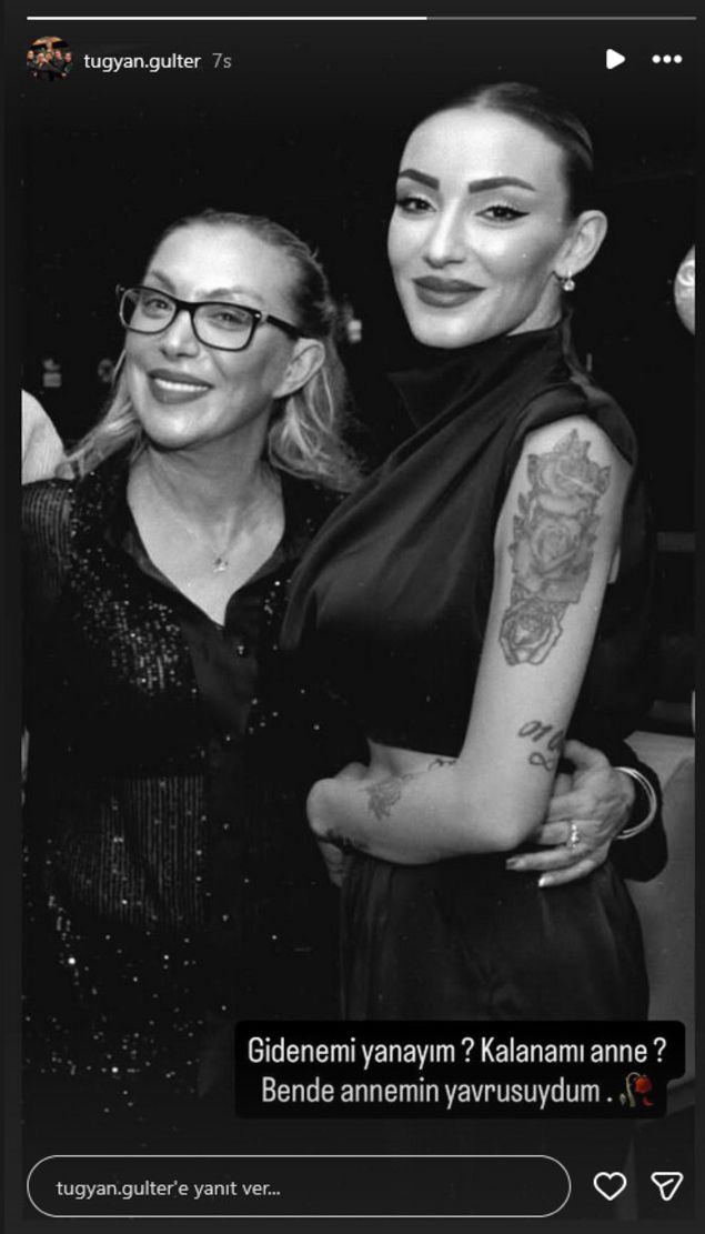 Güllü'nün kızı Tuğyan Ülkem Gülter, darp edilmiş bir halde çektiği görüntüyü sevgilisi Kervan Eminoğlu'na gönderdi.

Kervan Eminoğlu: "Kim yaptı?"

Tuğyan Ülkem Gülter: "Annem."

(Günaydın)

#Güllü