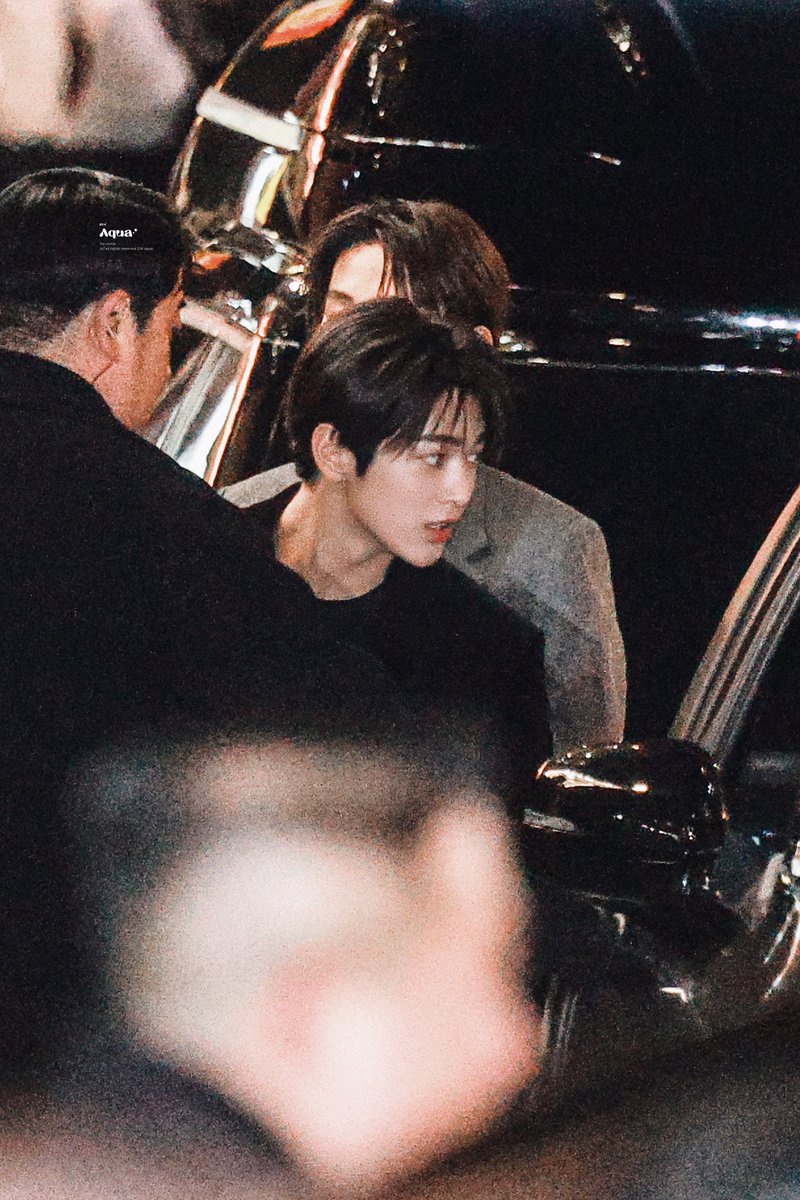 21.4°Aqua tweet media