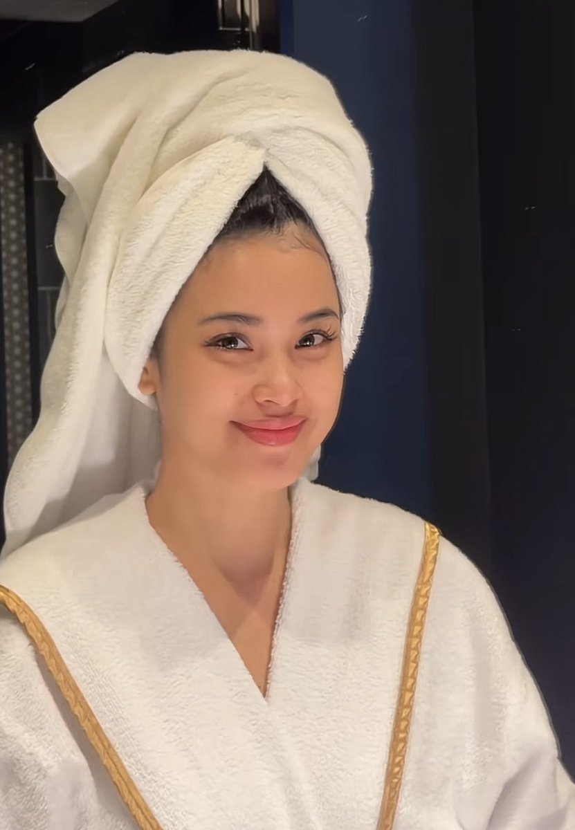 msselaaa's tweet image. Why so cute naman bb ko?