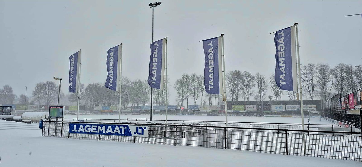 💙🤍Sneeuw in Heerde!

Mooie plaatjes, maar doe voorzichtig. 

#wijzijnseh