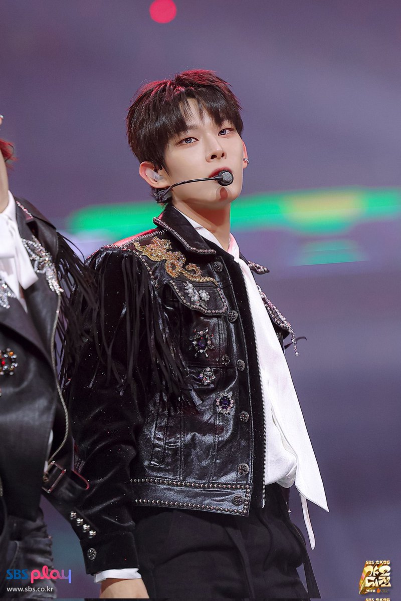 stvnarch's tweet image. #STEVEN FROM SBS Gayo Daejeon UPDATE 

#STEVEN #스티븐 #STVN #AHOF #아홉