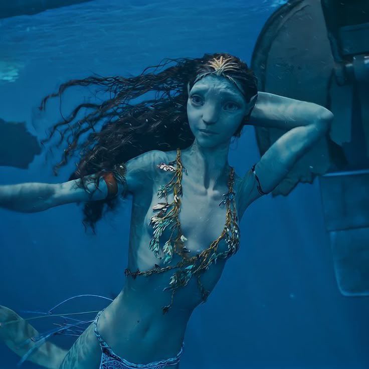 autisticnavi's tweet image. two siblings serving mug