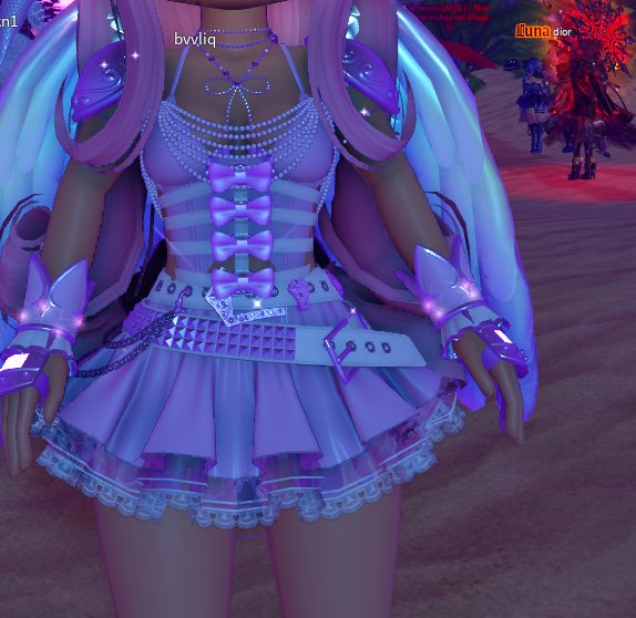 ValkyrieMoeka's tweet photo. does anyone else kinda wish some bodices had toggles to remove either the upper or lower part of the torso ? https://t.co/WBXpwDQDu1