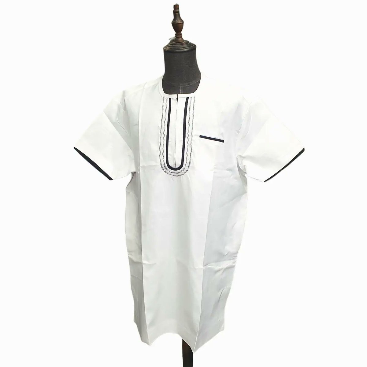 Qollars's tweet image. Qollars Classis Ziploc Threadwoc Kaftan in White 🏳️‍

#lookfresh😎