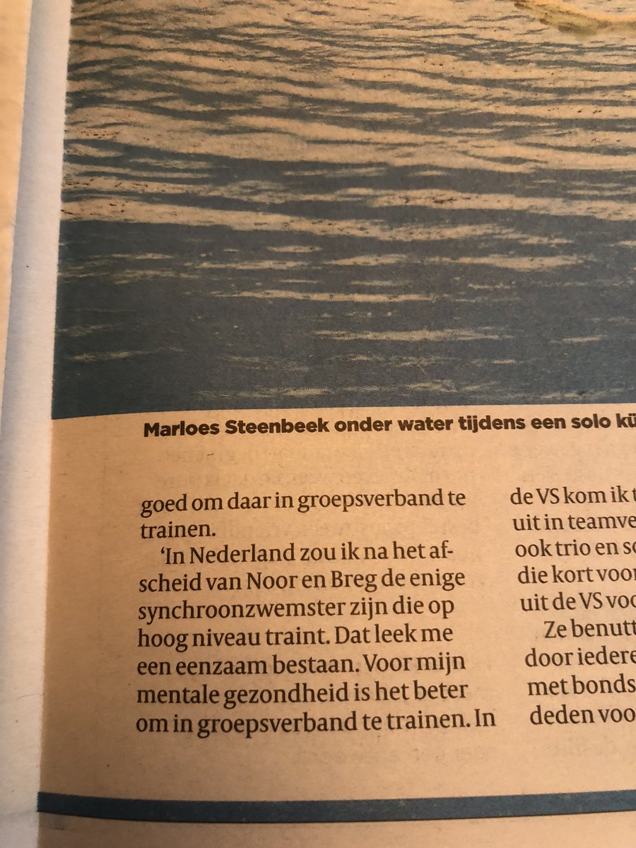 JMSlagter's tweet image. De eenzaamheid van de solo-synchroonzwemster.