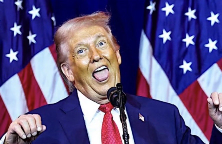 EdKrassen's tweet image. This is the photo that history books should use of Trump when they tell the story of the worst President America has ever had.

Yes, it’s a real photo.