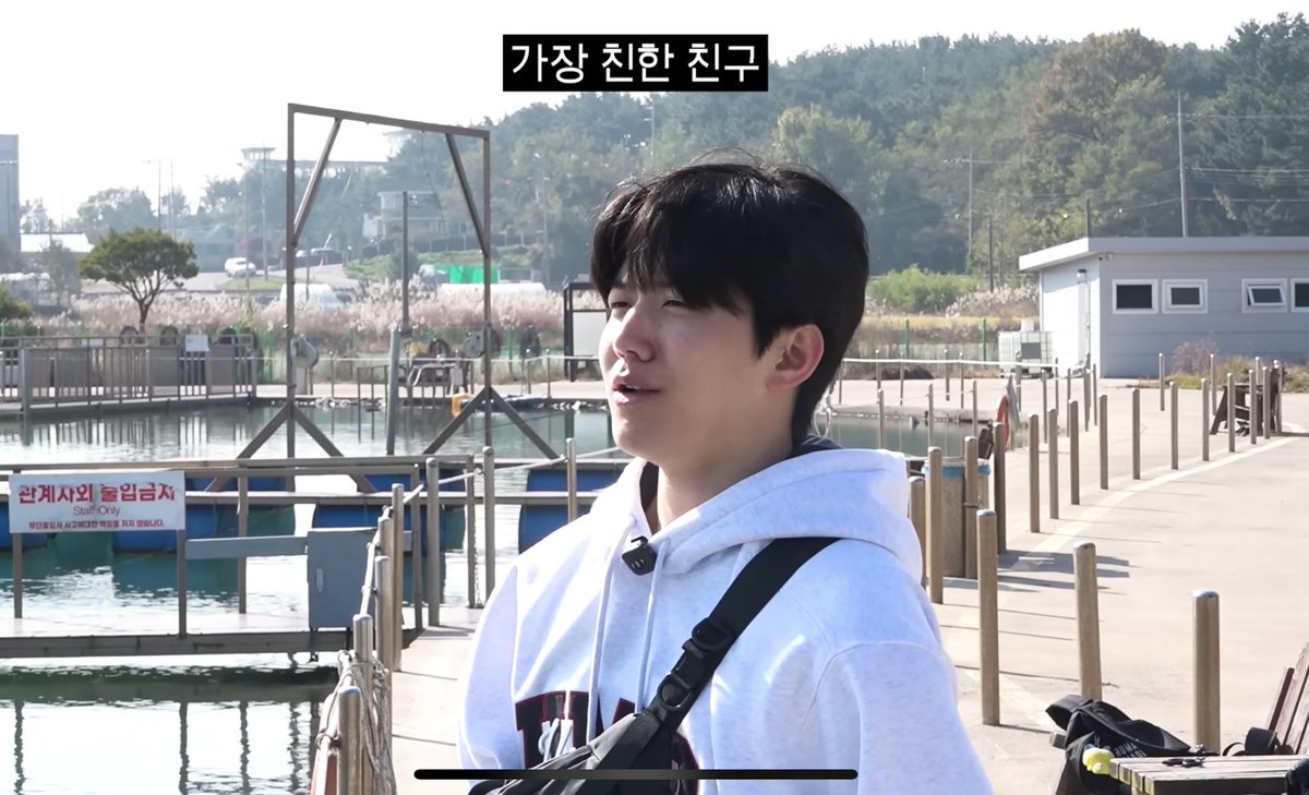 ohnewdotkr's tweet image. To. Bob…