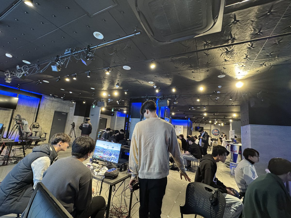 タイトーのちびっ子シリーズ、ヒヨコのかくれんぼ。 今や主流とも言えるSCロケを中心に置かれていたこのちびっ子シリーズも 今となっては貴重な一台。, image size:1200x900