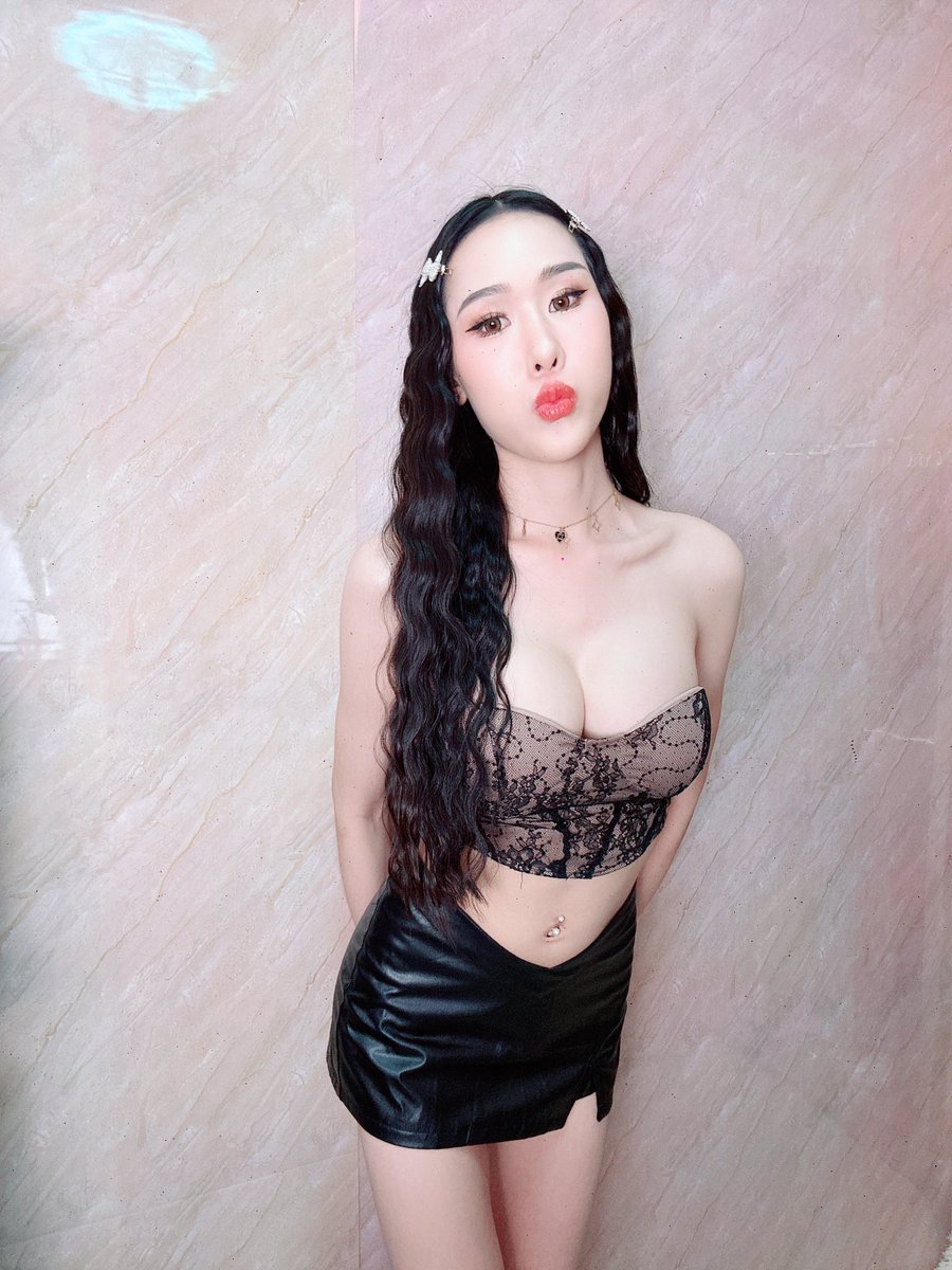 ตั้งแต่โตเป็นสาวเดี๋ยวนี้เหงาบ่อยบ่อย
#bkk #เรียลหญิง #เรียลทำงาน