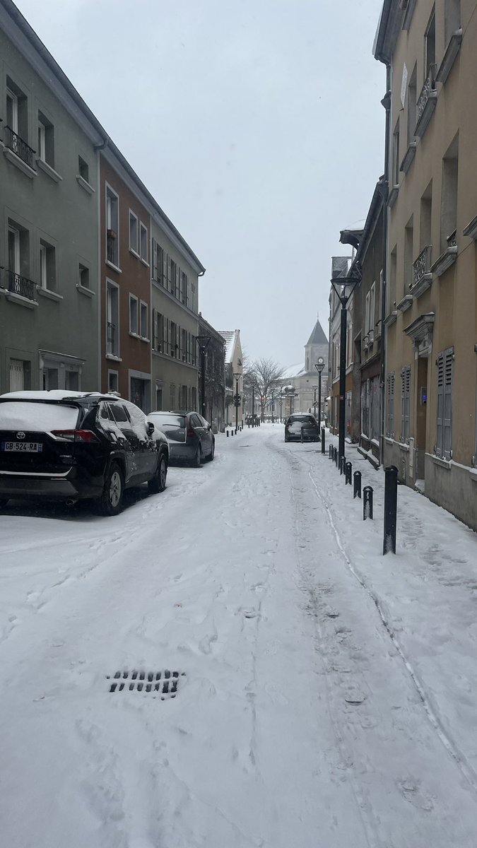 tsawerrandom4's tweet image. 🫟