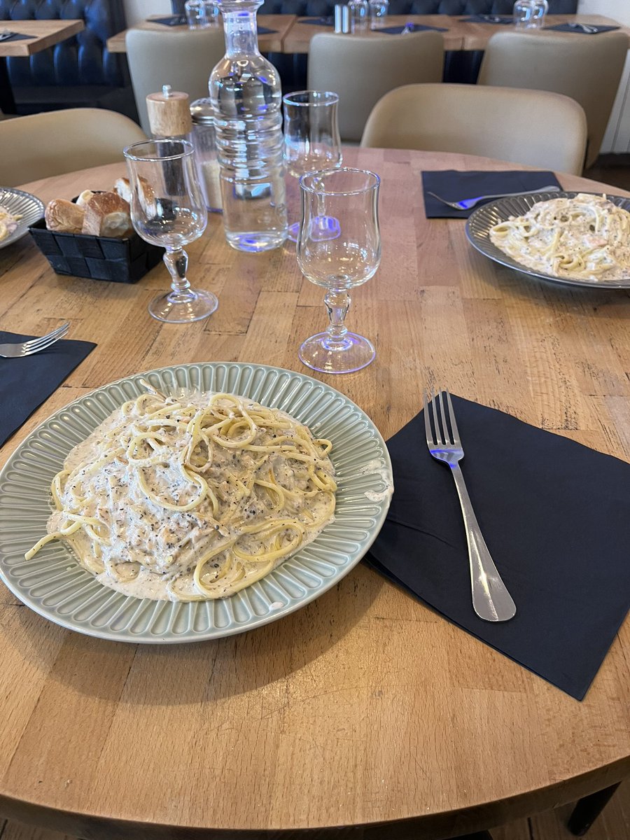 tsawerrandom4's tweet image. 🛝