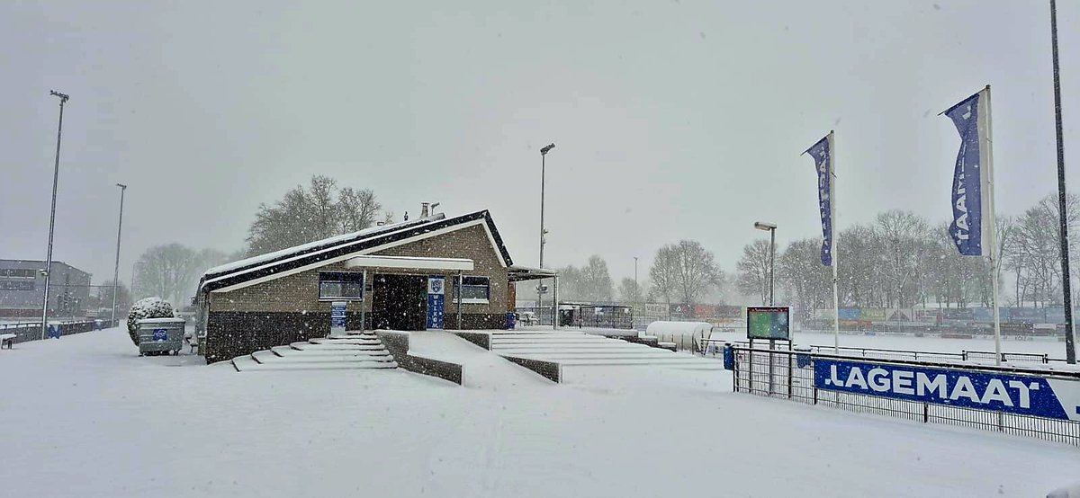 💙🤍Update: Hoewel het er door de sneeuw buiten prachtig uitziet, wordt het uitvoeren van onze geplande klussen hierdoor erg lastig. Daarbij is het sportpark tot nader order gesloten.

De organisatie gelast daarom de SEH-doedag op zaterdag 10 januari aanstaande af. #wijzijnseh