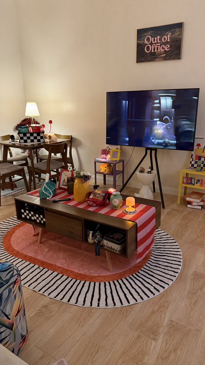 llnenaa's tweet image. التغيرات في صالتي باقي مستمرة