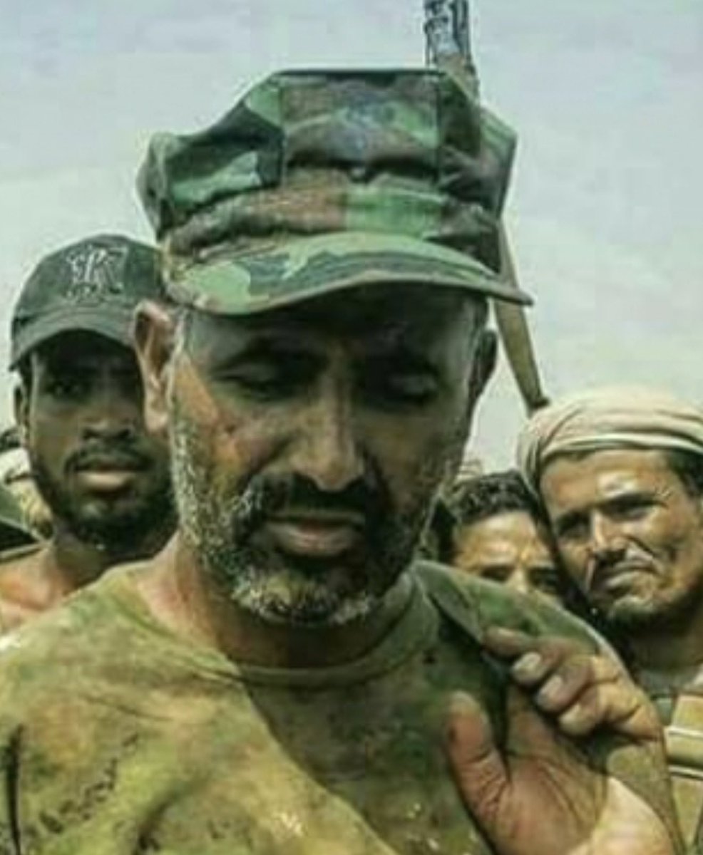 jamawadhi's tweet image. كان الزبيدي من أوائل من تصدّوا للغزو الحوثي، وخاض المواجهة بشجاعة في وقتٍ فرّ فيه حاملين المباخر دعاة الحروب والشعارات الزائفة، تاركين الميدان لأهله.

لم التقيه يوما ما ، ولم اتفق مع الكثير من سياسات مجلسه وهم يعرفون ذلك ، لكن تربينا على ان الرجال مواقف ولا يعرف الجيد إلا من…