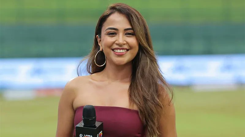 🚨BANGLADESHI PROPAGANDA=#RiddhimaPathak dropped from covering BPL

BRAVE RIDHIMA PATHAK🔥=In the last few hours there's been a narrative suggesting I was DROPPED from the BPL

That is not true.I made a personal decision to opt out.For me,my nation comes first-always

#news #ipl