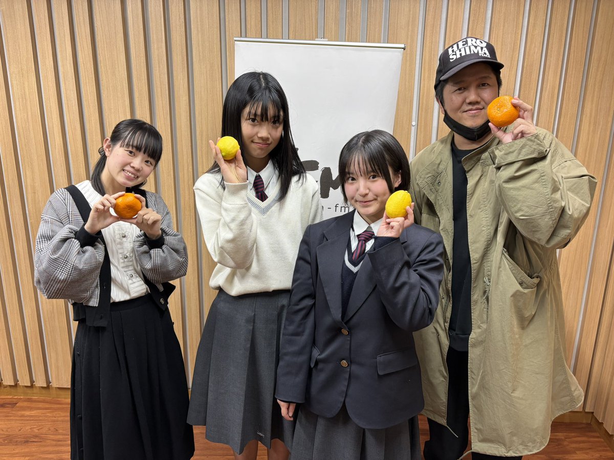 今夜の9ジラジは…！ オオクボックスととよみか、高校生DJがお届け