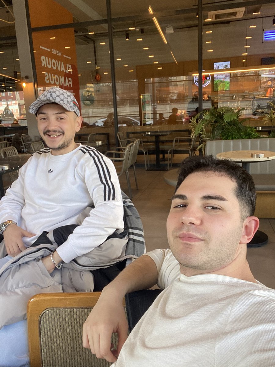 alph boi ✱ tweet media