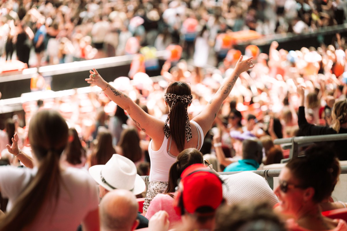 Wembley Stadium tweet media