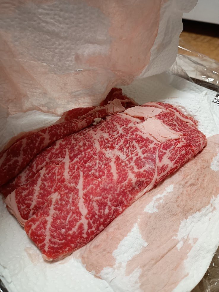 帰宅したら甥っ子らが遊びに来てたので急遽晩ご飯はすき焼きになったんご🍖🍲🍚(‾・ω・‾)b 