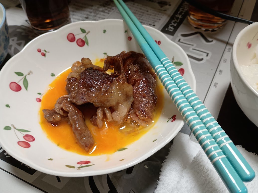 帰宅したら甥っ子らが遊びに来てたので急遽晩ご飯はすき焼きになったんご🍖🍲🍚(‾・ω・‾)b 