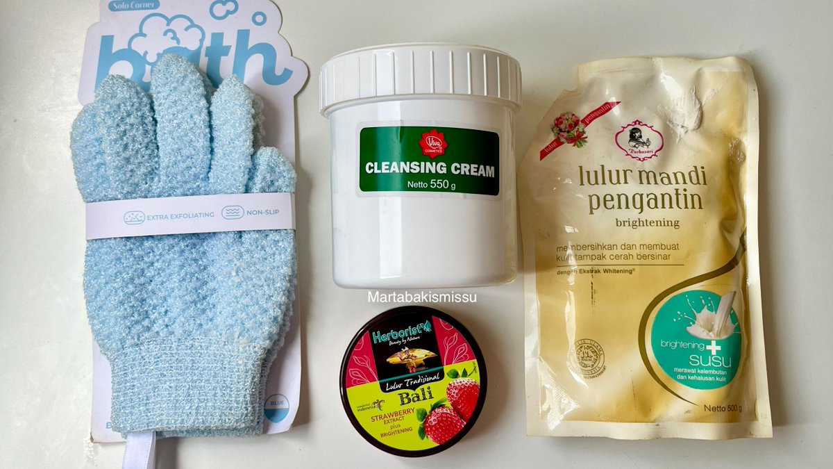 martabakismissu's tweet image. Say no more to kulit kusam.. ga harus pakai produk BODYCARE mahal, asal konsisten ✨️👌