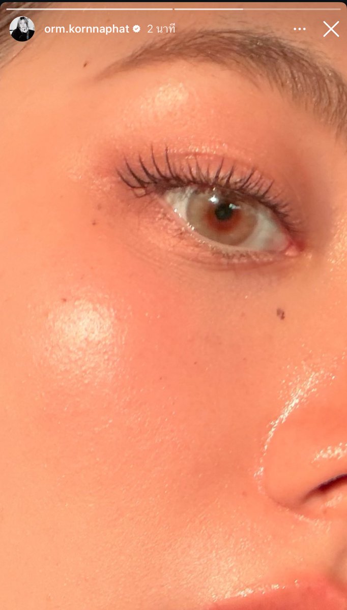 ระดับสายตาเลยค่ะ 55555555555 รู้สึกใกล้ชิดดาราเกินไป เต็มจอเลย น้องออม!! 55555555