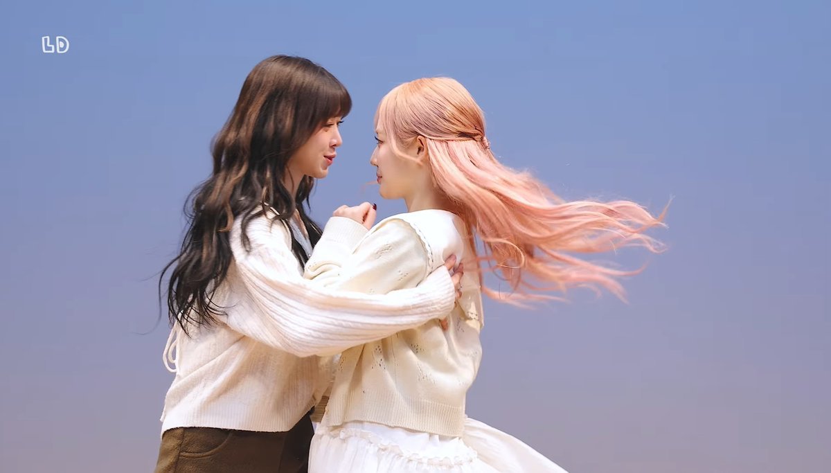 oddXinyeoubi's tweet photo. additional tags: 30k words, yuri, slow burn (very slow), wlw, drama club, friends to lovers, ragebaiter x ragebaiter, yearning, a little angst but happy ending. https://t.co/7mSEVev2Ro