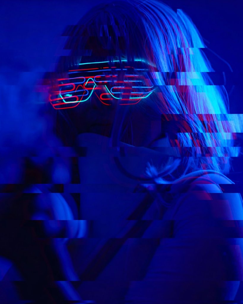 KallukSound's tweet image. We’re drawn to sound that feels honest.
Not perfect, not polished to the edge.
Just something that exists because it needed to be made.

#independentlabel 
#soundwave
#musiclabel