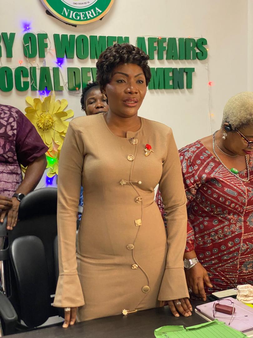 hon_motunrayo's tweet image. A meaningful start to the year as we received the NFWP-SU team on a courtesy visit, reflecting on shared wins and reaffirming our commitment to women empowerment across the State.

#motunrayoadijat #NFWP