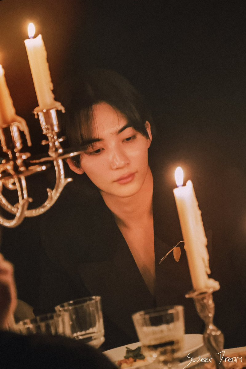 HAPPEE92's tweet image. 아주 오래전부터 사랑해서 환생을 몇번을 해도 사랑하는 사이였으면 좋겠어