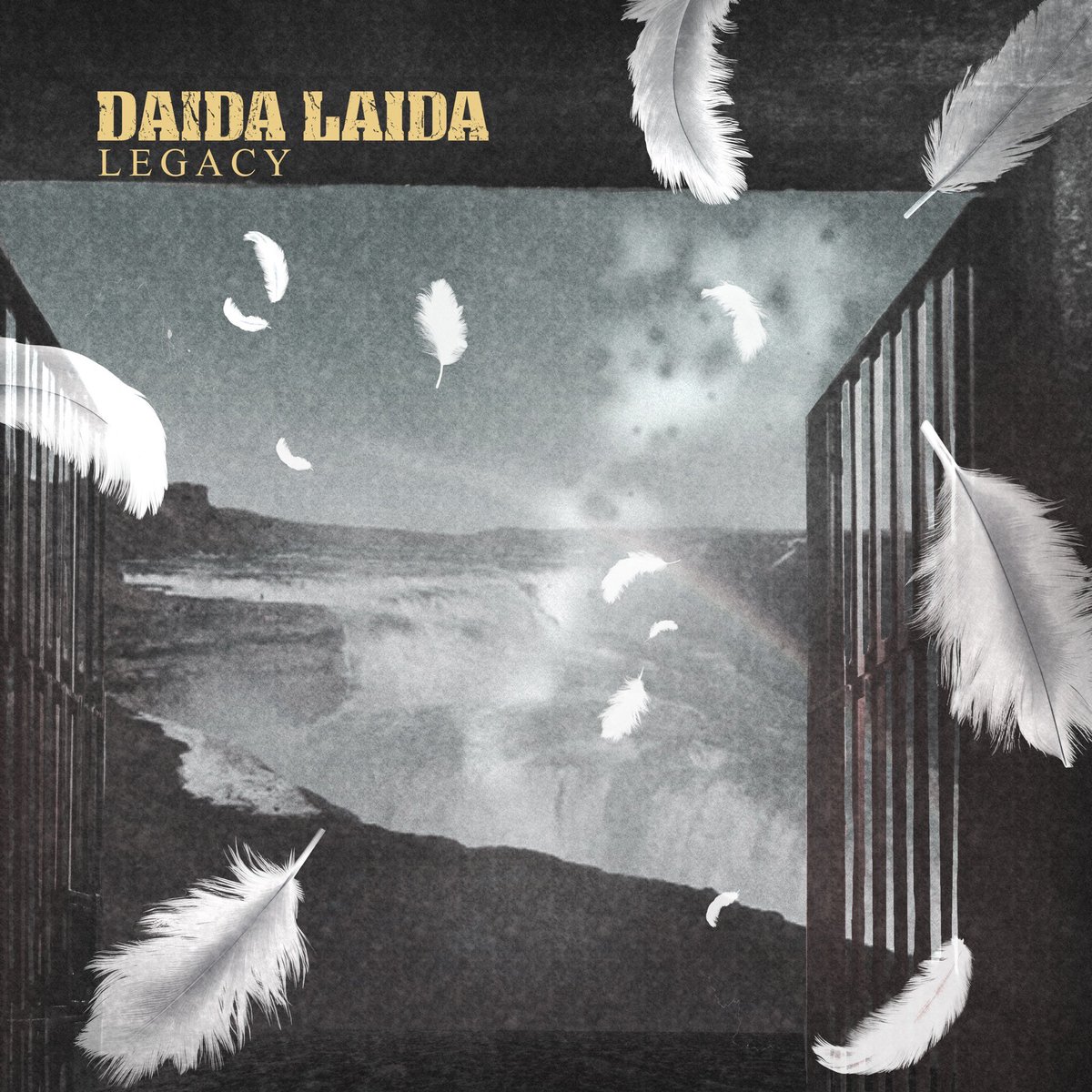 【全員サイン入】DAIDA  LAIDA /  DREAMER'S TRAIN Amazon.co.jp: DREAMER'S TRAIN ~キセキノハコ~: Music