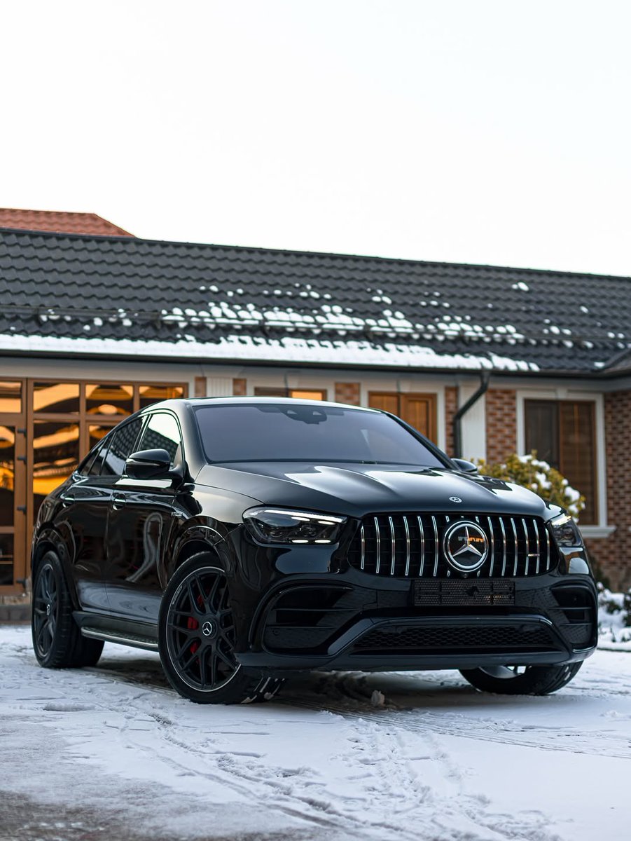 mbmaybachfans's tweet photo. More beautiful than competitors: GLE 63 S AMG Coupe Facelift 4.0-L V8 BITURBO 612 HP 4MATIC+ 0-100 km/h 3.8 sec 🦈 Rate it 1-10!

📸: @riz_beno95 (IG) https://t.co/nixxLy7ZtB