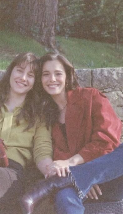 beril ve hafsa 🤍
#berilpozam . #kiskanmak