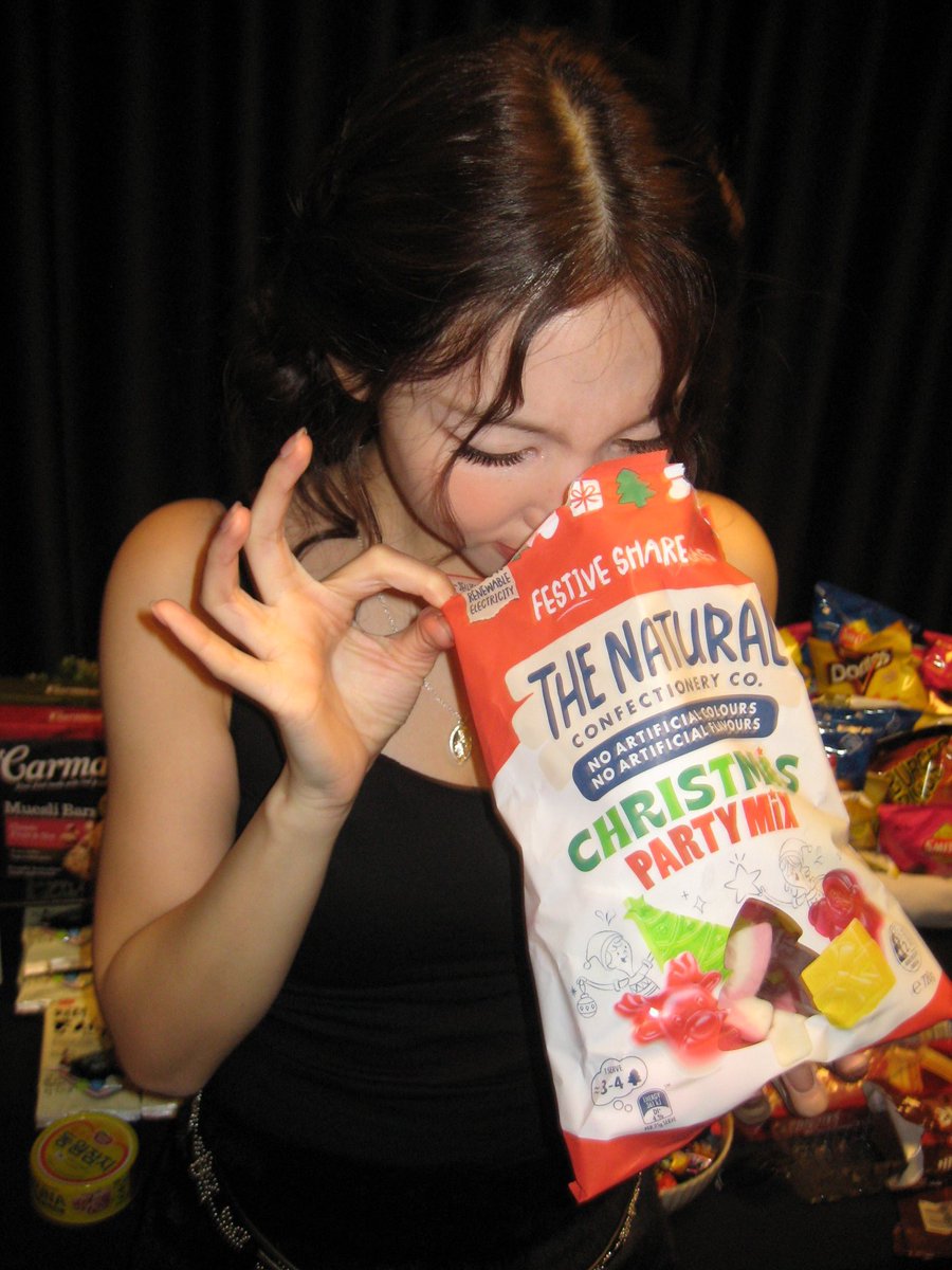 number one mimoer TTONI (@barbiegirimomo) on Twitter photo 