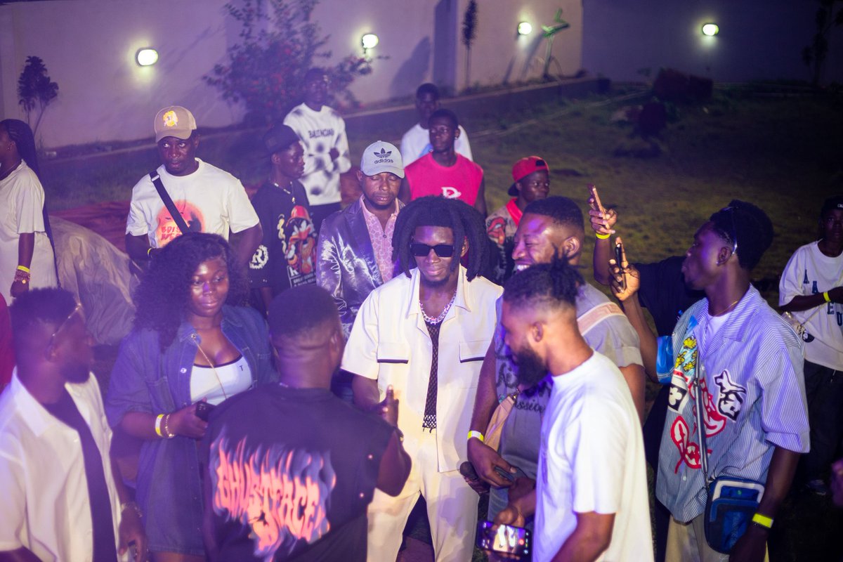 IN HIM I TRUST 🙏🙌. 
#Wiseb