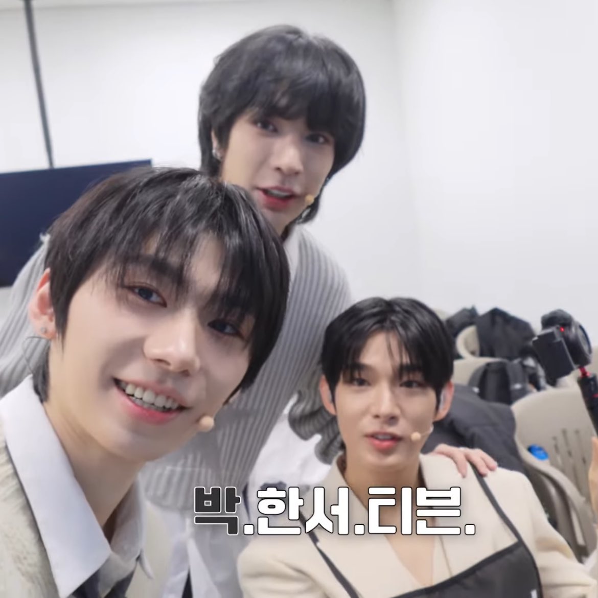 KwiyoVINwar's tweet photo. PARKHANSEOTEVEN koπ₯Ί
My trio
My Siren trio
My totga trio
My shayla
#μ€ν°λΈ #νμ #λ°ν #STEVEN #HANSEO #HAN https://t.co/bGzsN8xg7M
